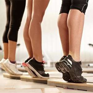 Упражнения для похудения коленей и икр